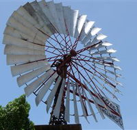 Barcaldine Windmill - Accommodation Directory