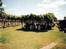 Bonneyview Winery And Restaurant - Accommodation Directory 2