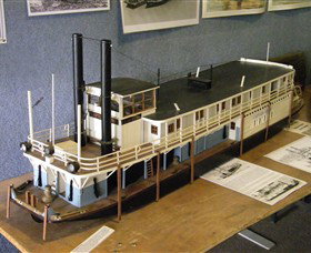 Wentworth Model Paddlesteamer Display - Accommodation Directory 2