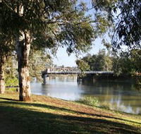 Lake Boga Observatory  Glass Studio - Accommodation Directory