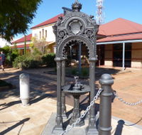 Witcombe Fountain - Accommodation Directory