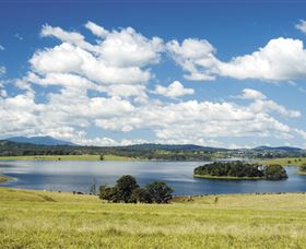 Lake Tinaroo - Accommodation Directory 1