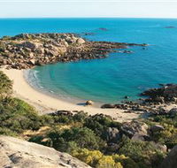 Queens Beach - Accommodation Directory
