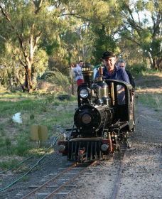 Jerilderie Steam Rail - Accommodation Directory 0