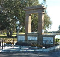 Memorial Park and Garden - Accommodation Directory