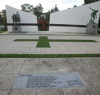 Shepparton Cenotaph - Accommodation Directory