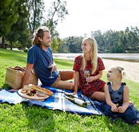 Wagga Beach - Accommodation Directory