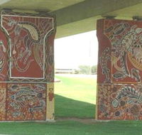 Cowra Bridge Pylons - Accommodation Directory