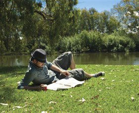 Albury - Murray River Precinct - Accommodation Directory 1