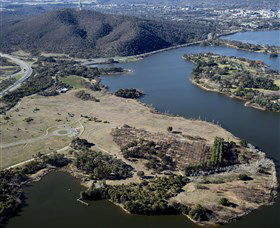 Lindsay Pryor National Arboretum - Accommodation Directory 0