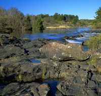 Kambah Pool to Pine Island - Accommodation Directory