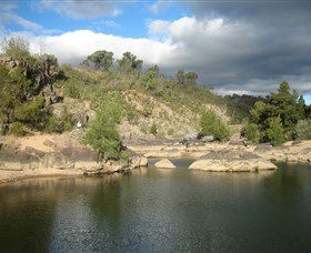 Kambah Pool To Pine Island - Accommodation Directory 2
