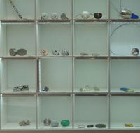 Bilk Gallery for contemporary metal and glass - Accommodation Directory