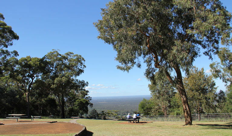 Hawkesbury Heights NSW Accommodation Directory