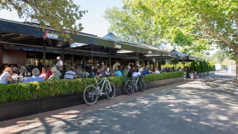 Tilley's - Accommodation Directory 3