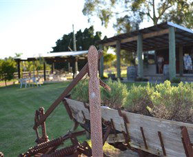 Ugly Duckling Wines - Accommodation Directory 3