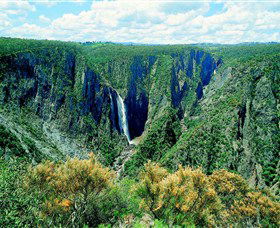 Wollomombi Falls - Accommodation Directory 0