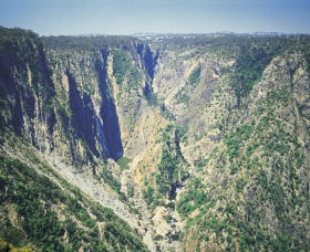 Wollomombi Falls - Accommodation Directory 1