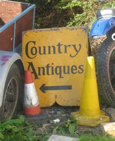 Dirty Janes Emporium - Accommodation Directory 2