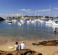 Belmore Basin - Accommodation Directory