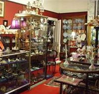 Nerilee Antiques - Accommodation Directory