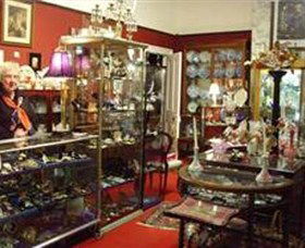 Nerilee Antiques - Accommodation Directory 0