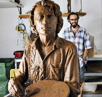 Damien Lucas Sculpture and Design - Accommodation Directory