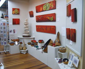 Ferry Park Gallery - Accommodation Directory 1
