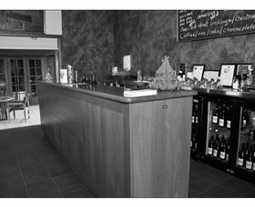 Roses Vineyard And Animal Farm - Accommodation Directory 0