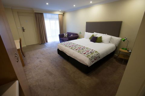 Ibis Styles Orange - Accommodation Directory 2