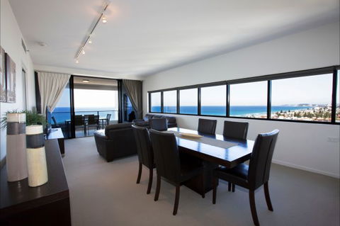 Ultra Broadbeach - Accommodation Directory 13