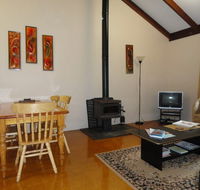 Tinglewood Cabins - Accommodation Directory