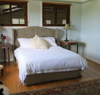 The Loch Barn - Accommodation Directory