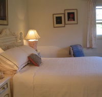 Trafalgar Bed and Breakfast and Annie's cottage - Accommodation Directory