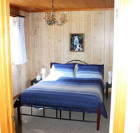 Toshas Place - Accommodation Directory