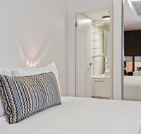 Mantra St Kilda Road - Accommodation Directory