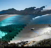 Wineglass Bay Cruise from Coles Bay - Accommodation Directory