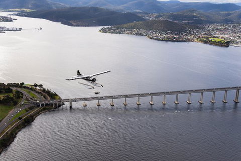 30-Minute Hobart Scenic Flight - Accommodation Directory 5