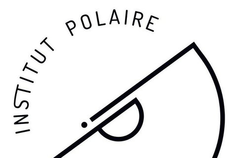 A Sommelier Guided Tour: Thursday Afternoon Wine Gin Cheese & Cocktails - Accommodation Directory 13