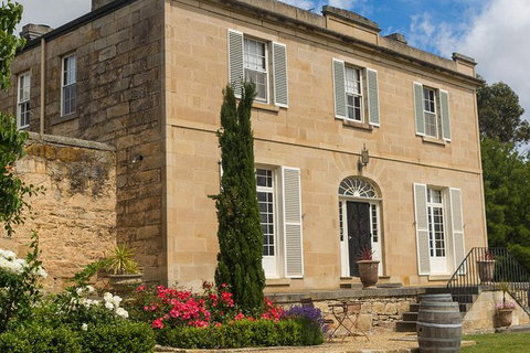 A Sommelier Guided Tour: Thursday Afternoon Wine Gin Cheese & Cocktails - Accommodation Directory 4