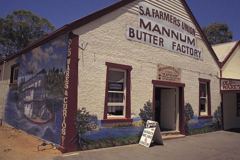 Murray River Day Trip From Adelaide Including Lunch Cruise Aboard The Proud Mary - Accommodation Directory 0