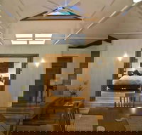 Lake Eyre and Flinders Ranges 4 Day Small Group 4WD Eco Safari - Accommodation Directory