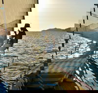 Magnetic Island Twilight Sailing Cruise - Accommodation Directory