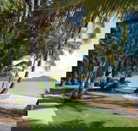 Palm Cove Clifton Beach Kewarra Beach to/from Cairns - Accommodation Directory