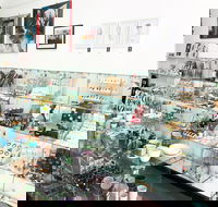 in.cube8r gallery and emporium Prahran - Accommodation Directory