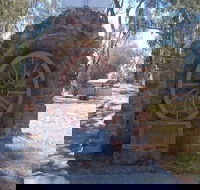 Jindera Pioneer Cairn - Accommodation Directory