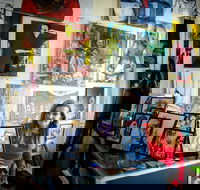 Brush Off Art - Accommodation Directory