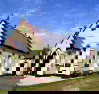 Clarence Town - Accommodation Directory