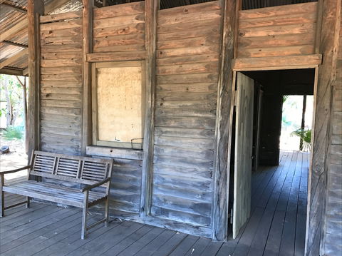 Elsey Homestead Replica - Accommodation Directory 1