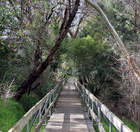 Mulwaree River Walkway - Accommodation Directory 0